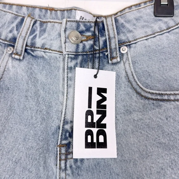Princess Polly Laurena Denim Shorts. High Rise. Light Wash. Size 2. NWT. - Picture 6 of 14